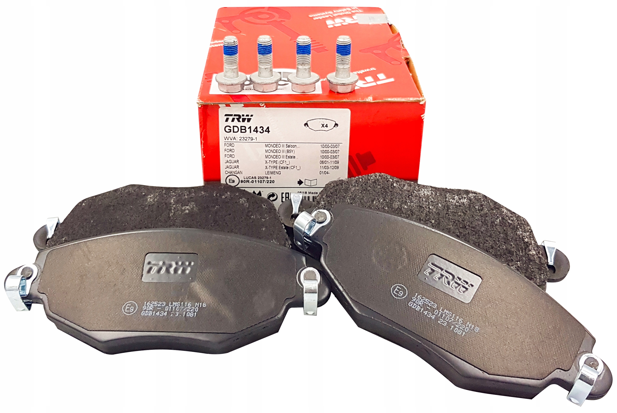 GDB1434 - FORD MONDEO III MK3 ТОРМОЗНЫЕ КОЛОДКИ ПЕРЕДНИЕ TRW