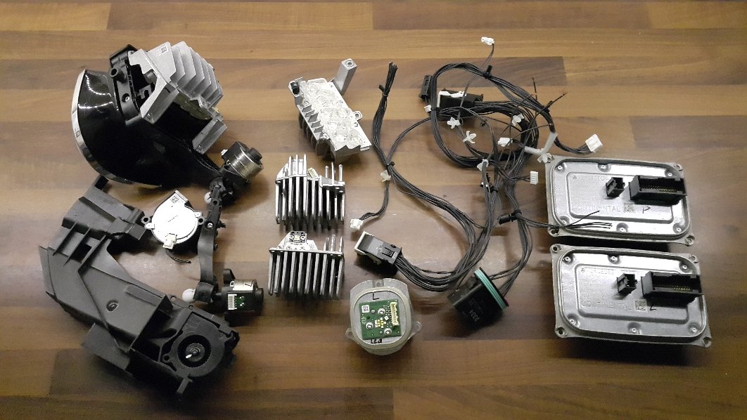 MODUŁ LED MERCEDES BENZ AL305715204 Producent części Mercedes-Benz OE