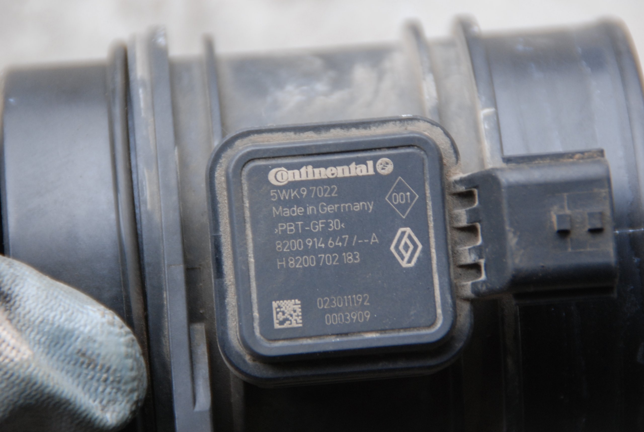 PRZEPŁYWOMIERZ MASTER 5WK97022 III 2,3 2010- Producent części Renault OE