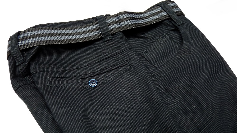 SPODNIE WIZYTOWE PRĄŻEK r 140 cm CZARNE Płeć chłopcy