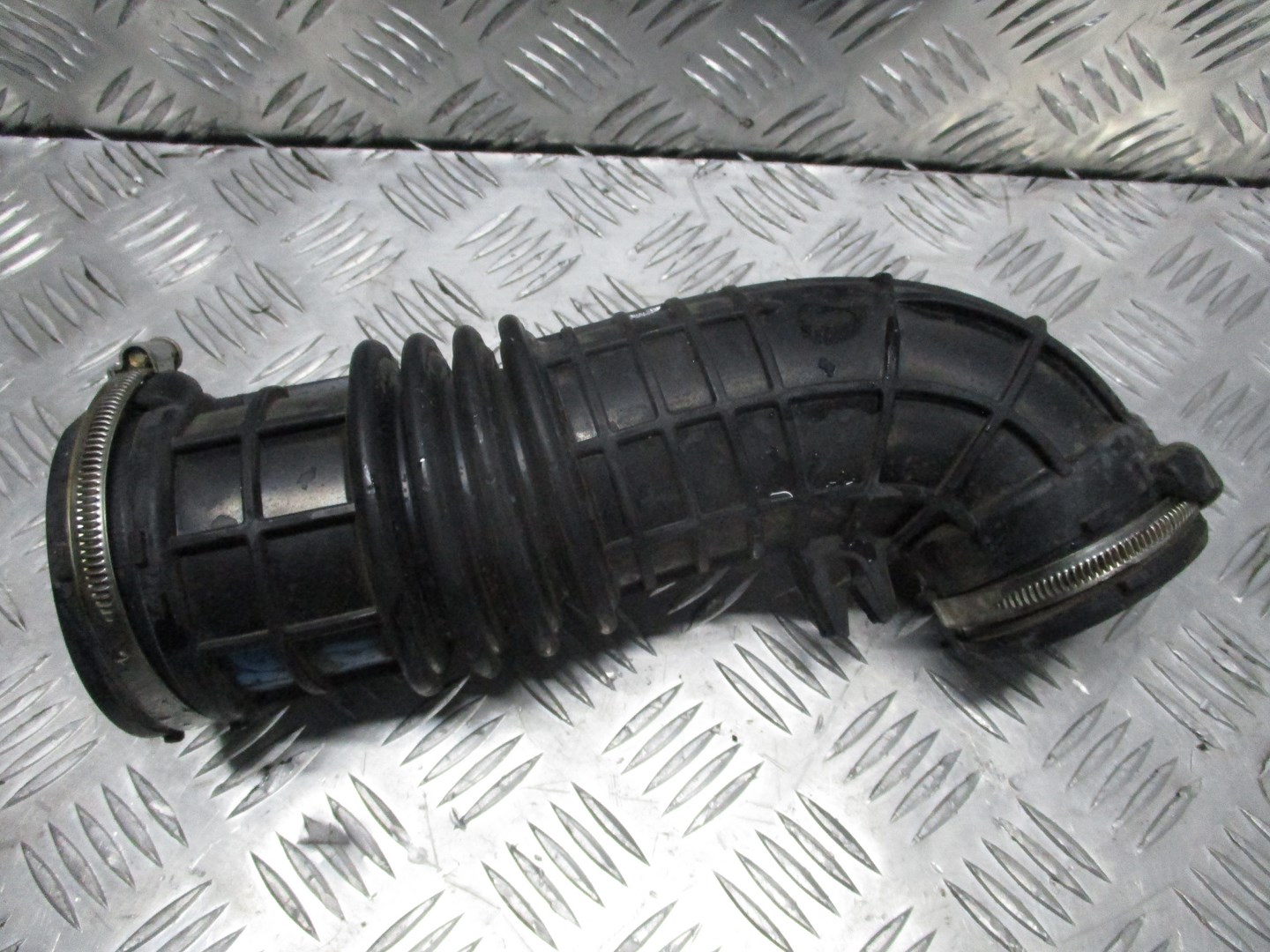 rohr intercooler MERCEDES A KLASA 176 1,5CDI