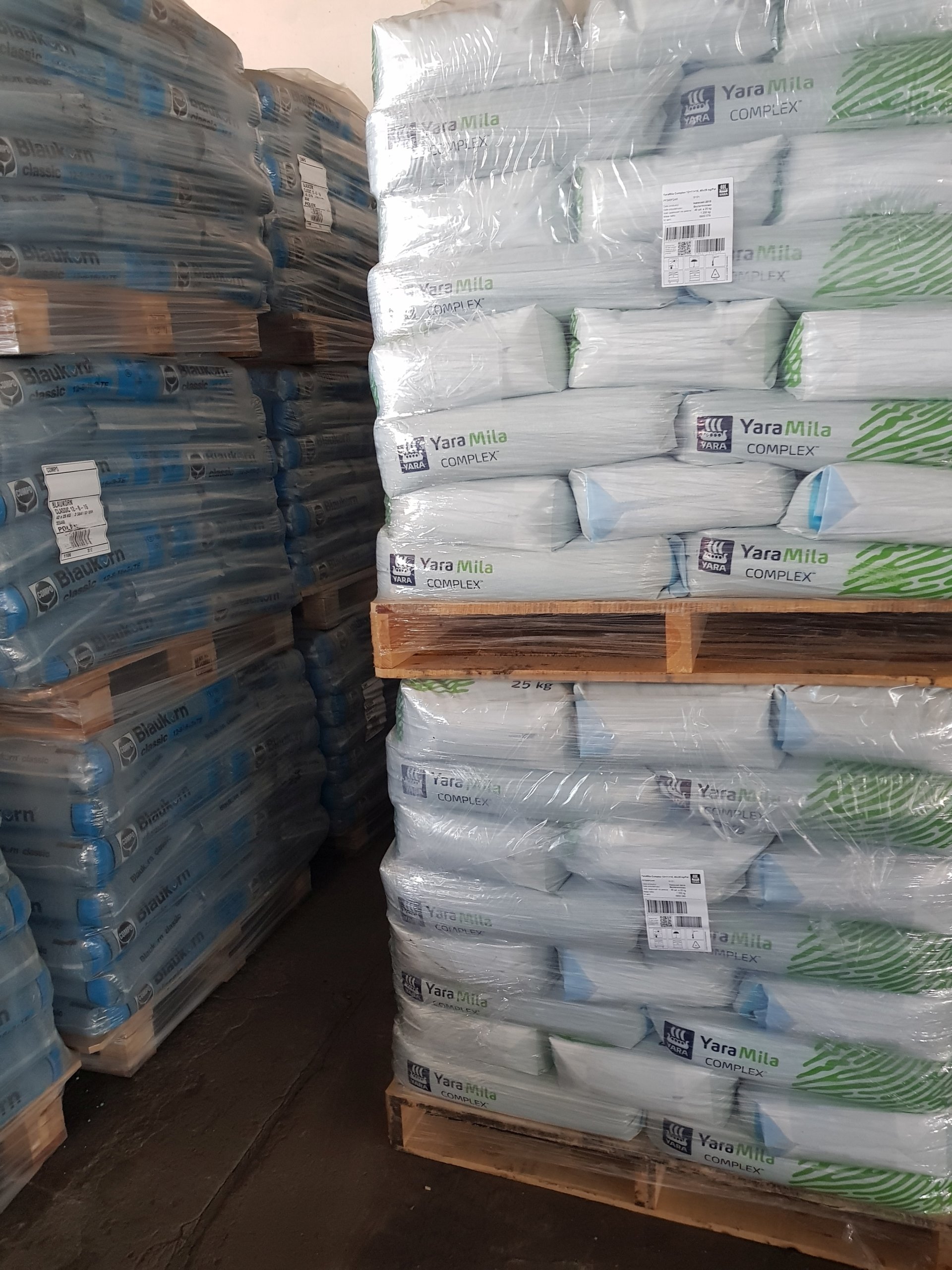 YARA MILA COMPLEX 25KG NAWÓZ HYDROCOMPLEX uniwersalny trawnik trawników NPK Producent YARA