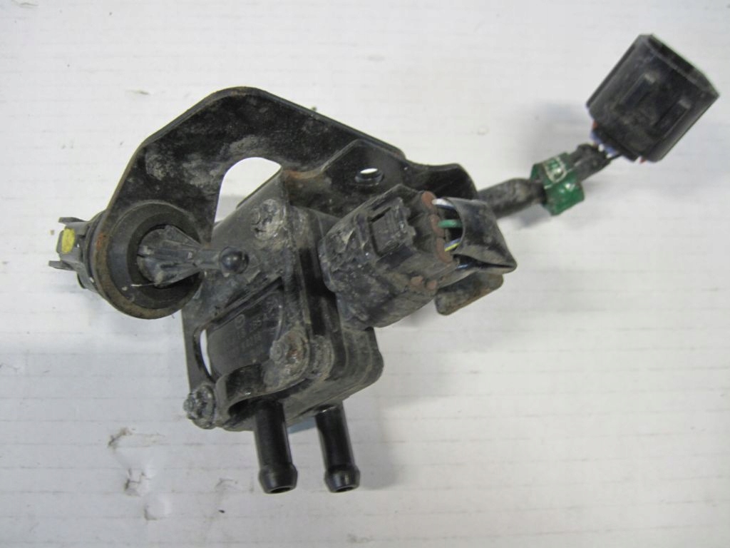 MAZDA 3 BL 2.2 09-13 ДАТЧИК ТИСКУ R2AJ182B5A