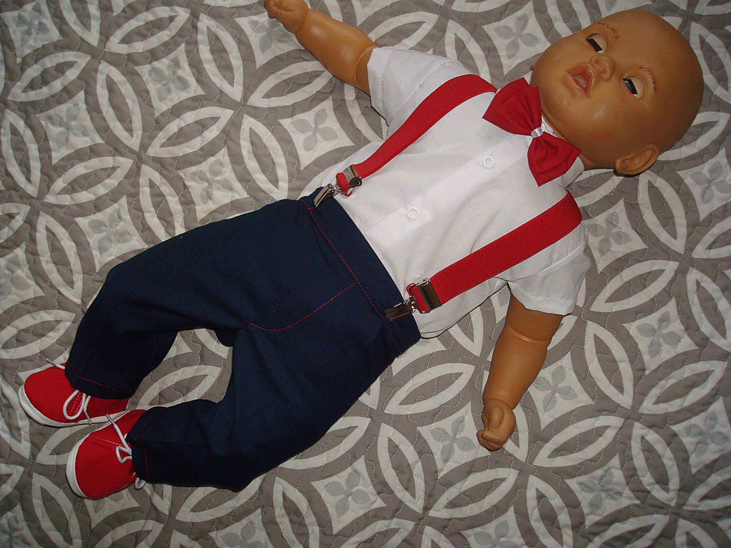 LATO EXCLUSIVE UBRANKO /CHRZTU /OKAZJE/ 80 INNE Marka bez marki