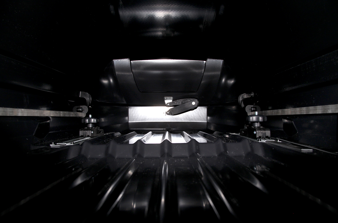 BOX BAGAZNIK dachowy TAURUS ADVENTURE 340 GRATIS Opening bilateral