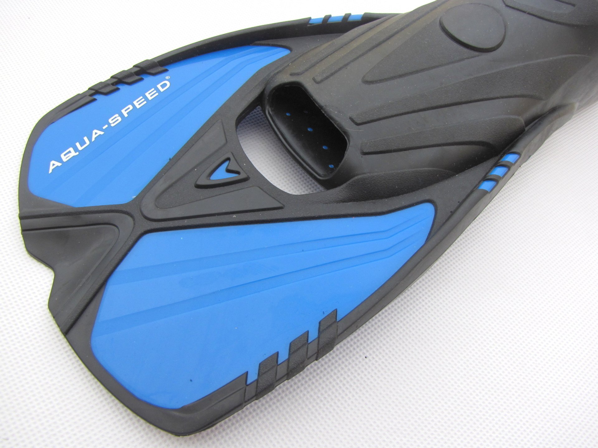 PŁETWY TRENINGOWE BASEN AQUA SPEED ACTION 42 / 43 Model Action 42/43