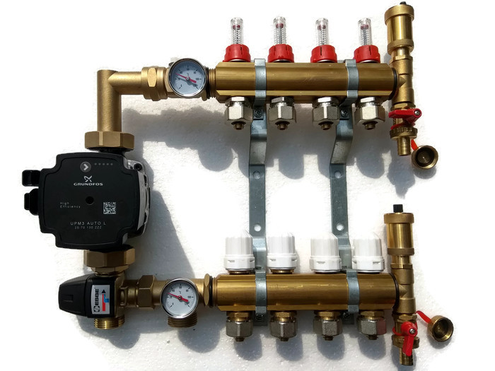 Rozdělovač 6 okruhů s čerpací skupinou pro podlahovku