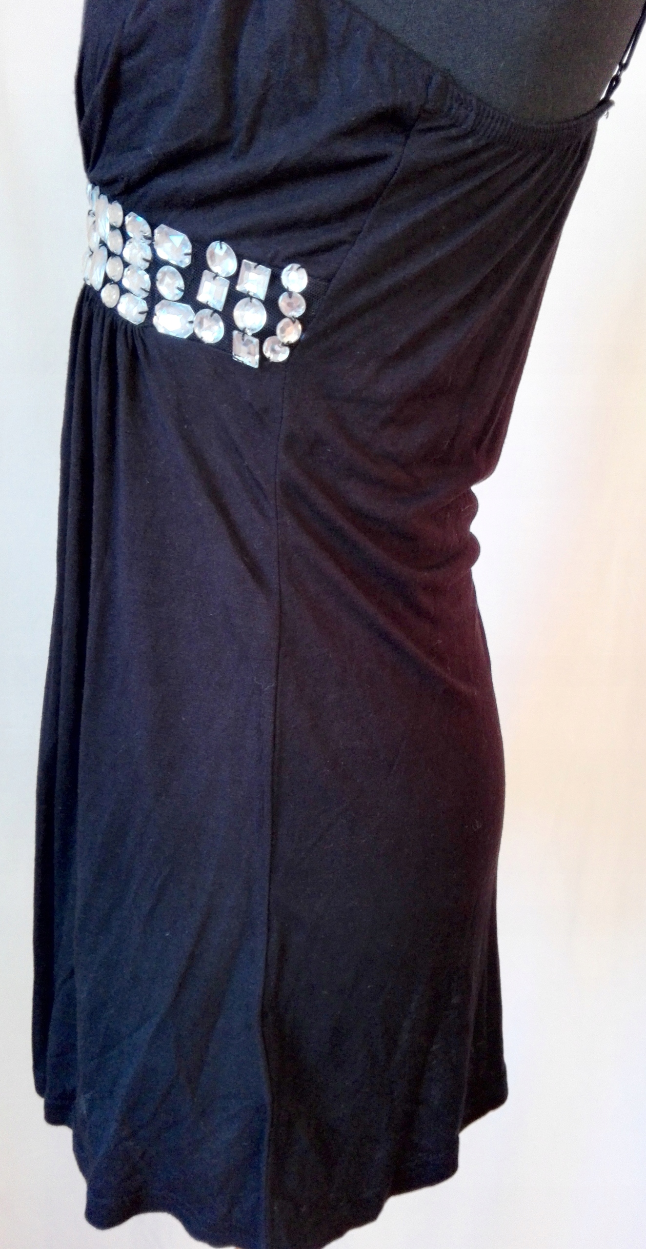 BLUZKA DAMSKA TOP KRYSZTAŁKI CZARNA AMISU L Rozmiar 40