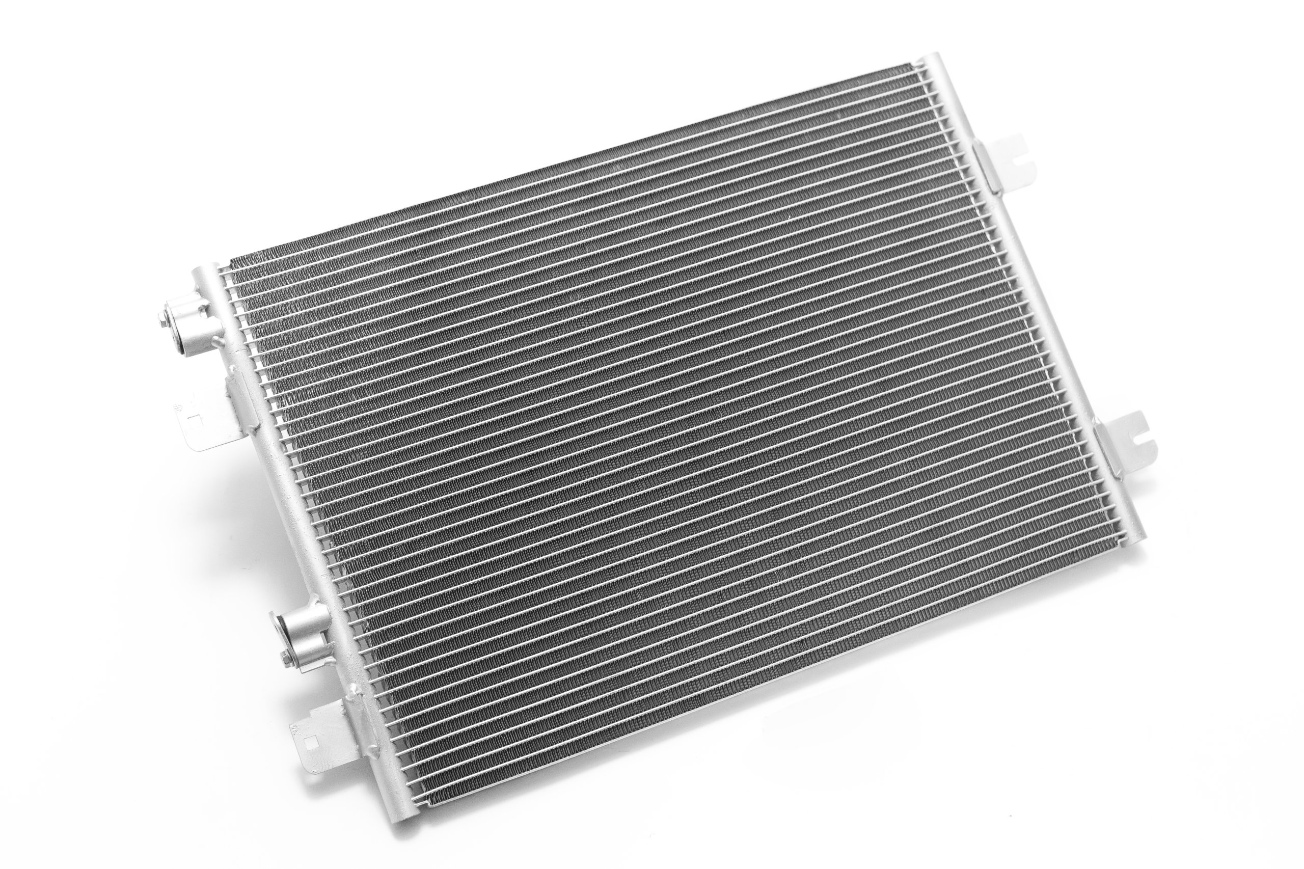 042-016-0028 - РАДИАТОР КОНДИЦИОНЕРА RENAULT MEGANE И SCENIC