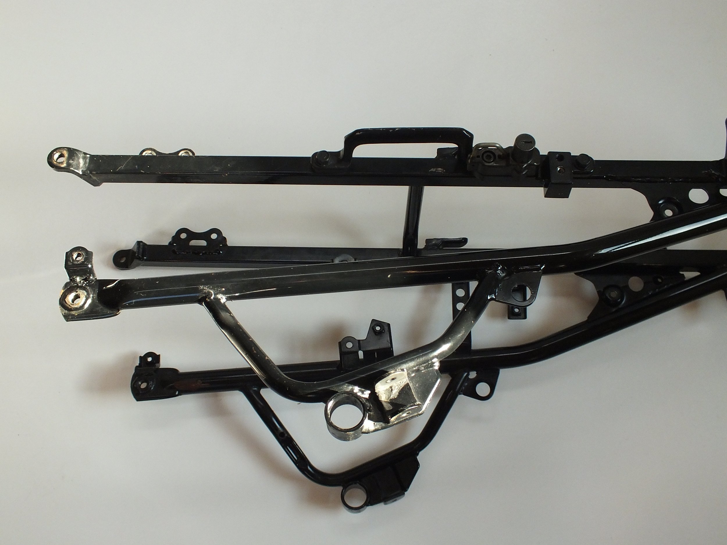 STELAŻ RAMA KAWASAKI ZZR 600 1990-92 Dopasowanie do pojazdu produkt dedykowany