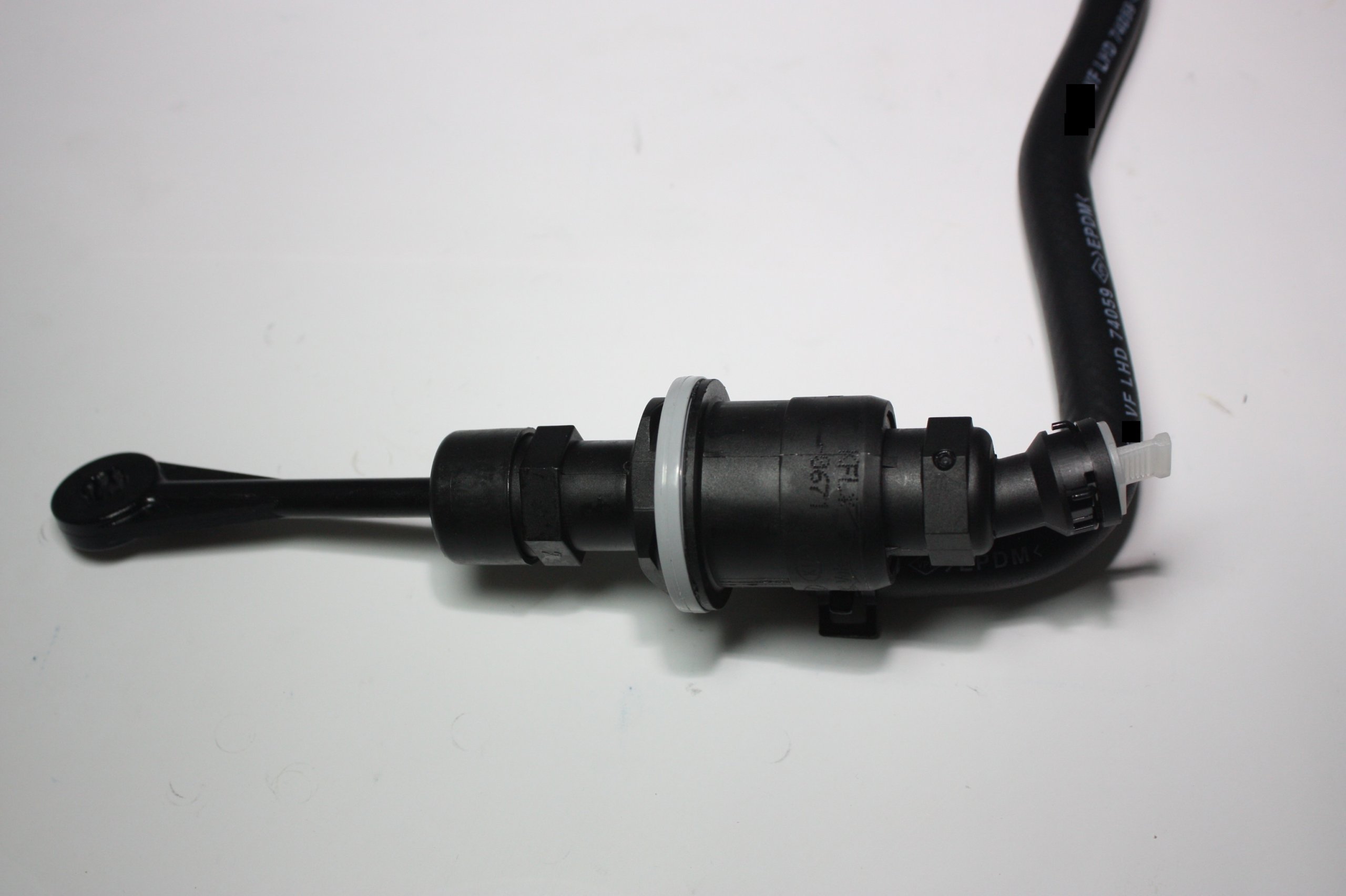 416053Z100 - Главный цилиндр сцепления KIA Ceed Pro Ceed HYUNDAI i30 / i40