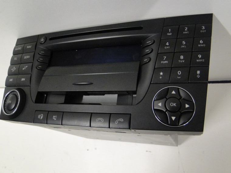 MERCEDES CLS 219 NAWIGACJA RADIO MONITOR 50 APS Typ samochodu Samochody osobowe