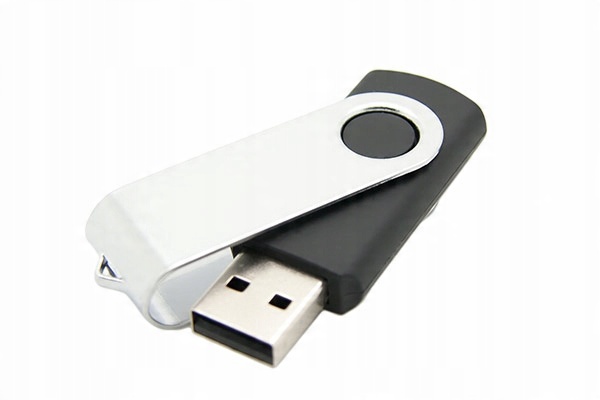 различные цвета USB флэш-накопитель 32GB USB 2.0 Flash Twister код производителя DS-0001 32GB