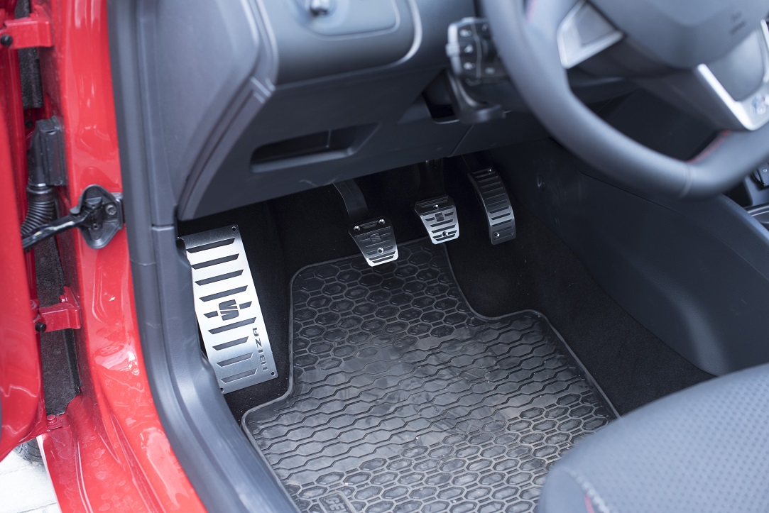 PEDAŁY DO SEAT IBIZA IV STYLE FR CUPRA BOCANEGRA Długość 10 cm