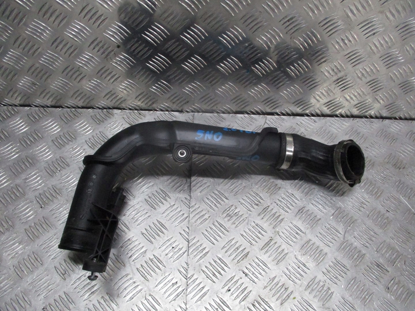 Труба VW Tiguan 5N0 2.0 TDI