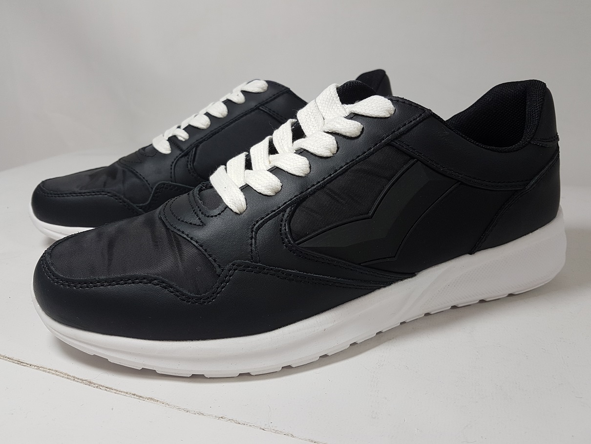 Gas Pánské Černé Tenisky Velikost 43