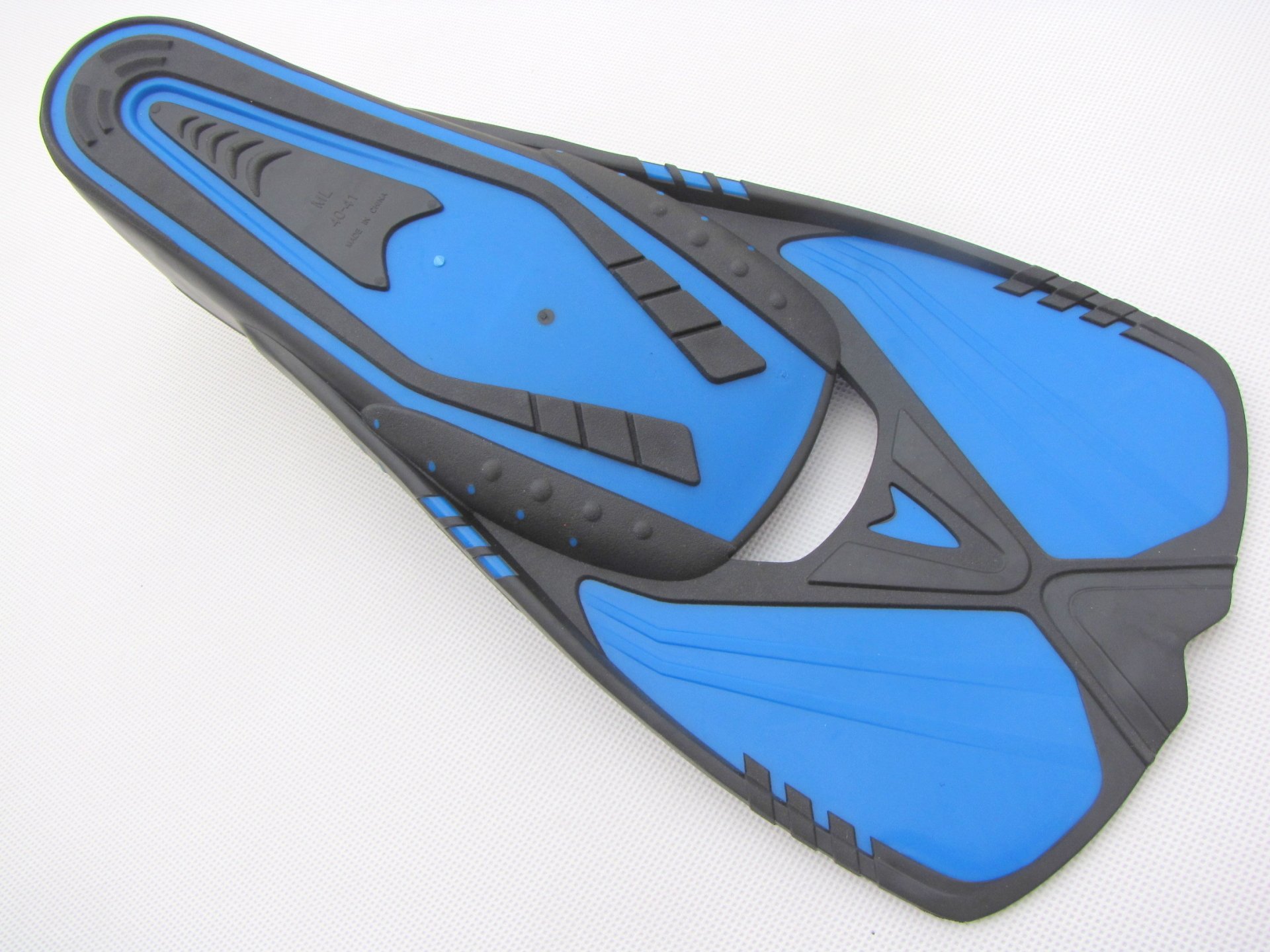 PŁETWY TRENINGOWE BASEN AQUA SPEED ACTION 42 / 43 Marka Aqua-Speed