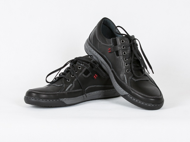 Riko 835 pánské polobotky Polské černé 42 Kůže