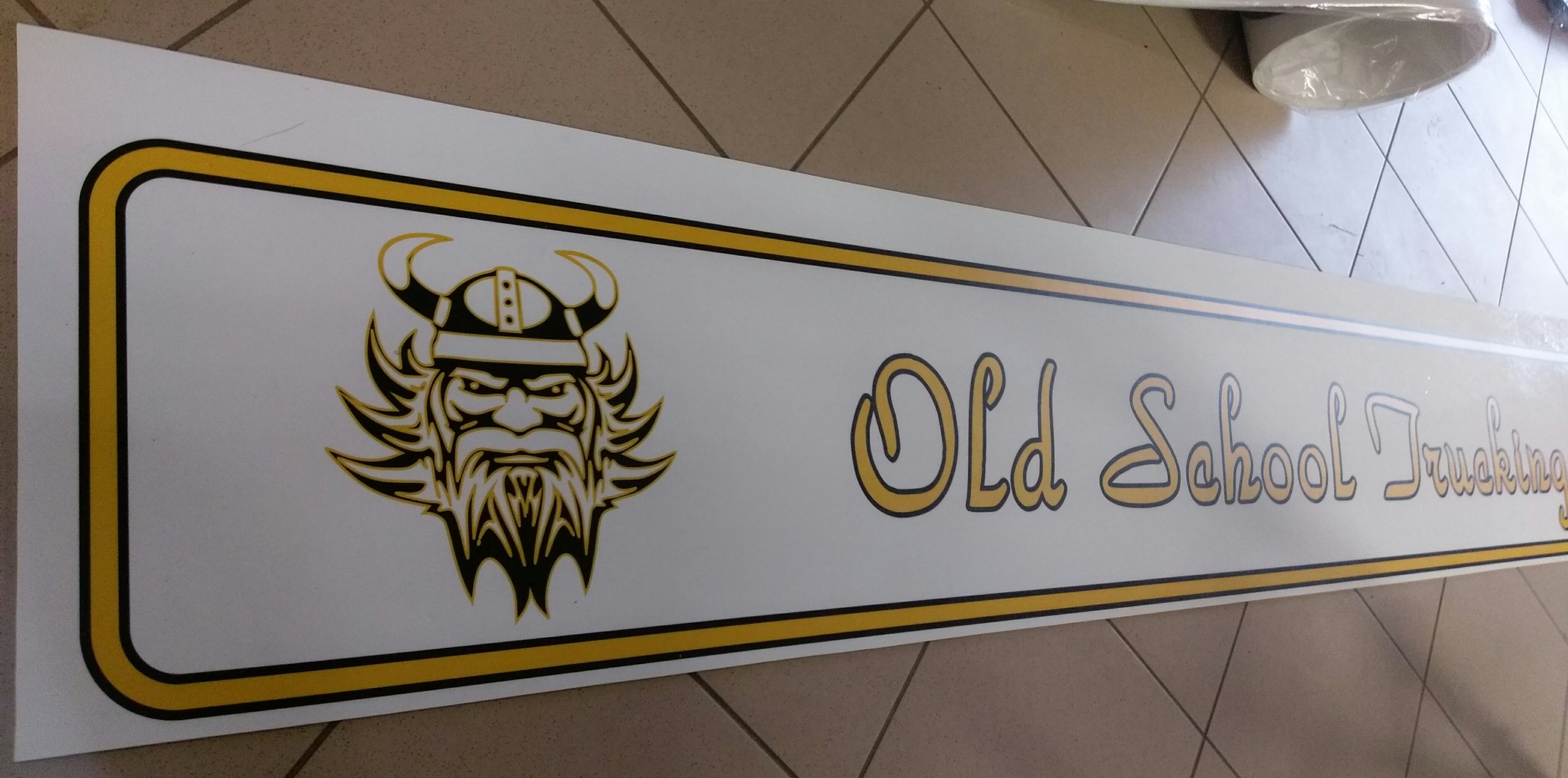 Chlapacz naczepy przyczepy BIALY nadruk Old School Installation side Rear