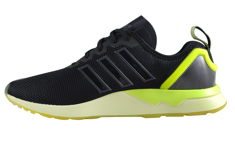 Zx flux adv outlet black volt