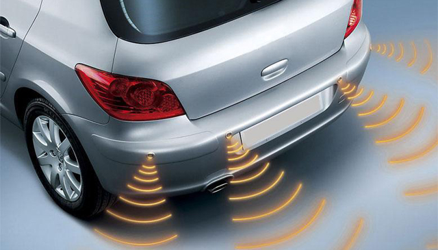 M-Tech ROAD-TEQ Czujnik parkowania wyświe. rozpinane czarne Sygnalizacja przeszkód dźwiękowa i wizualna