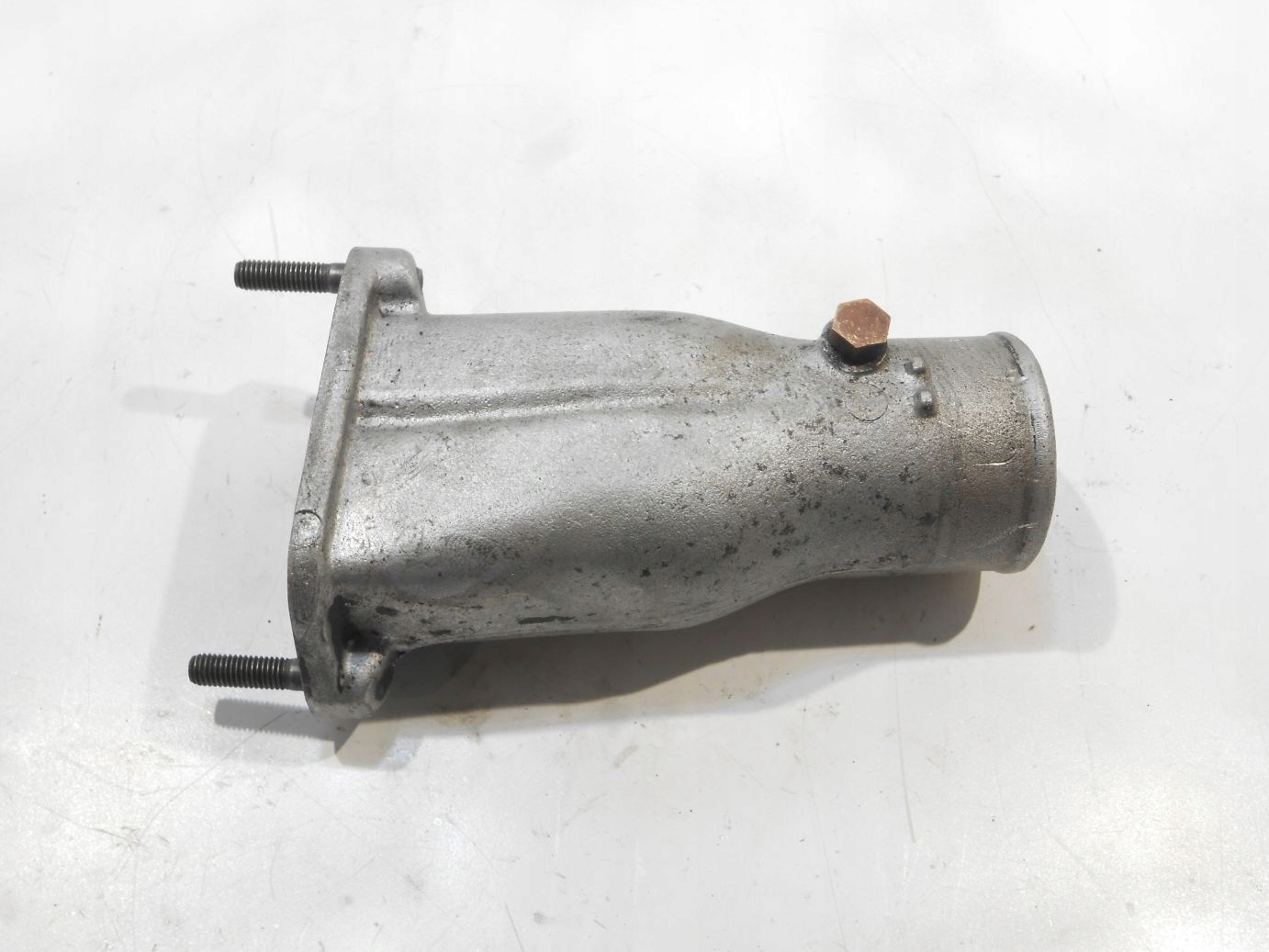 ДРОССЕЛЬНАЯ ЗАСЛОНКА Audi A6 C5 2.5 tdi 059129637