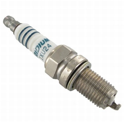 

Denso Świeca Irydowa IX24 (ngk DR8EIX) XJ600 ZR750