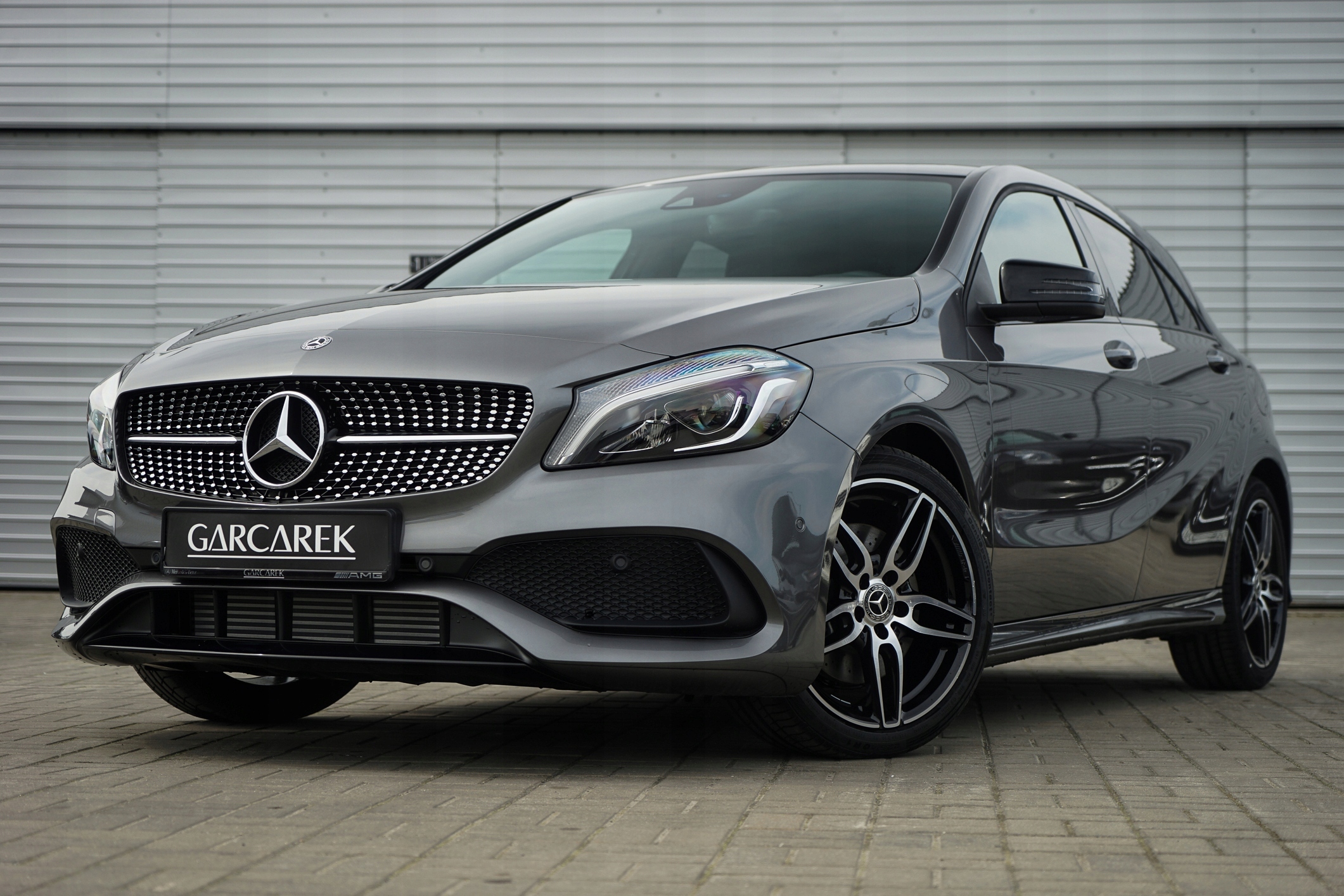 Mercedes A220 4Matic AMG - 7499363971 - oficjalne archiwum allegro