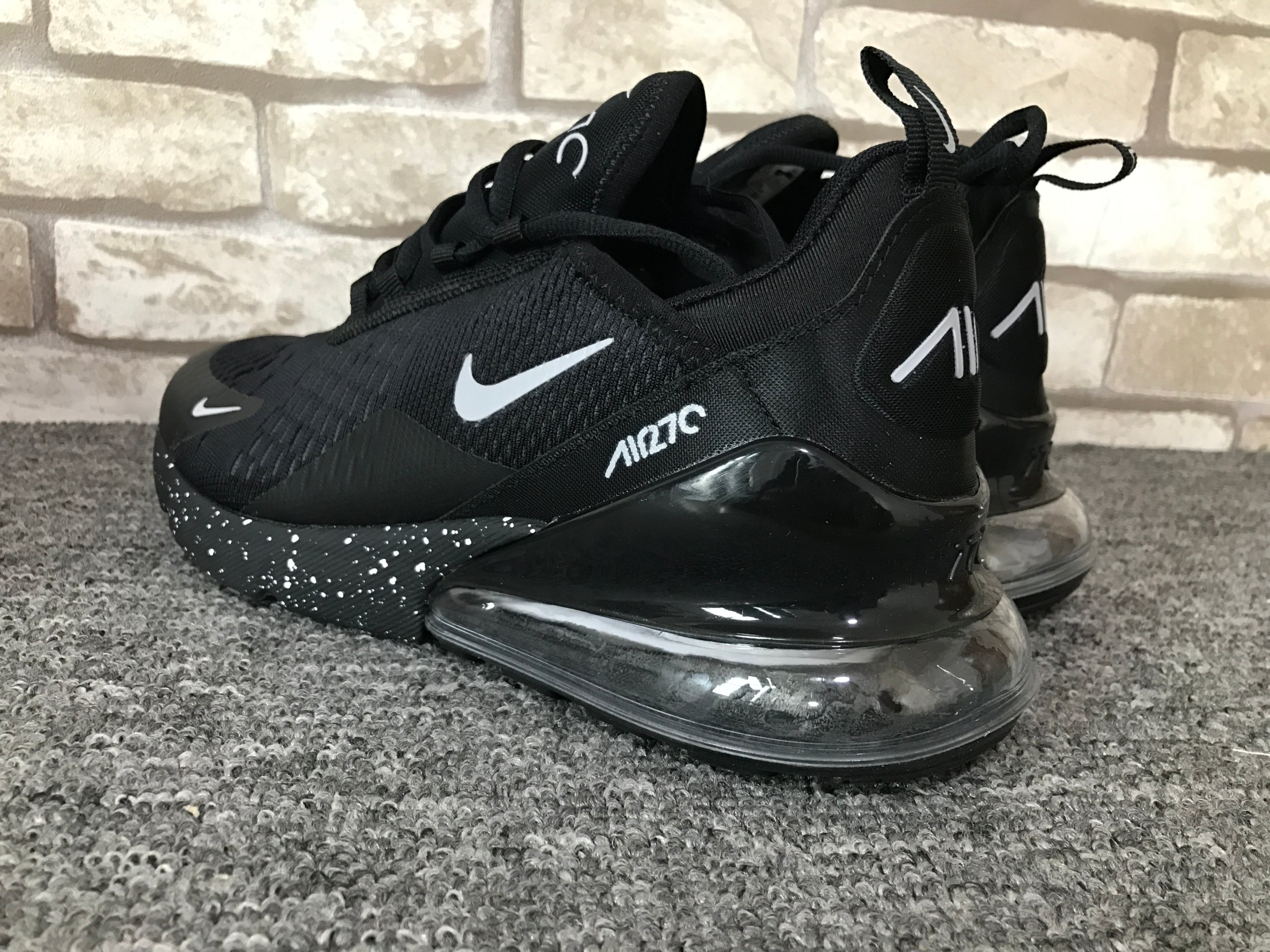 NIKE AIR MAX 270 Oreo Nowosc roz. 39 7393113697 NIKE AIR MAX 270 Oreo Nowosc roz. 39 7393113697