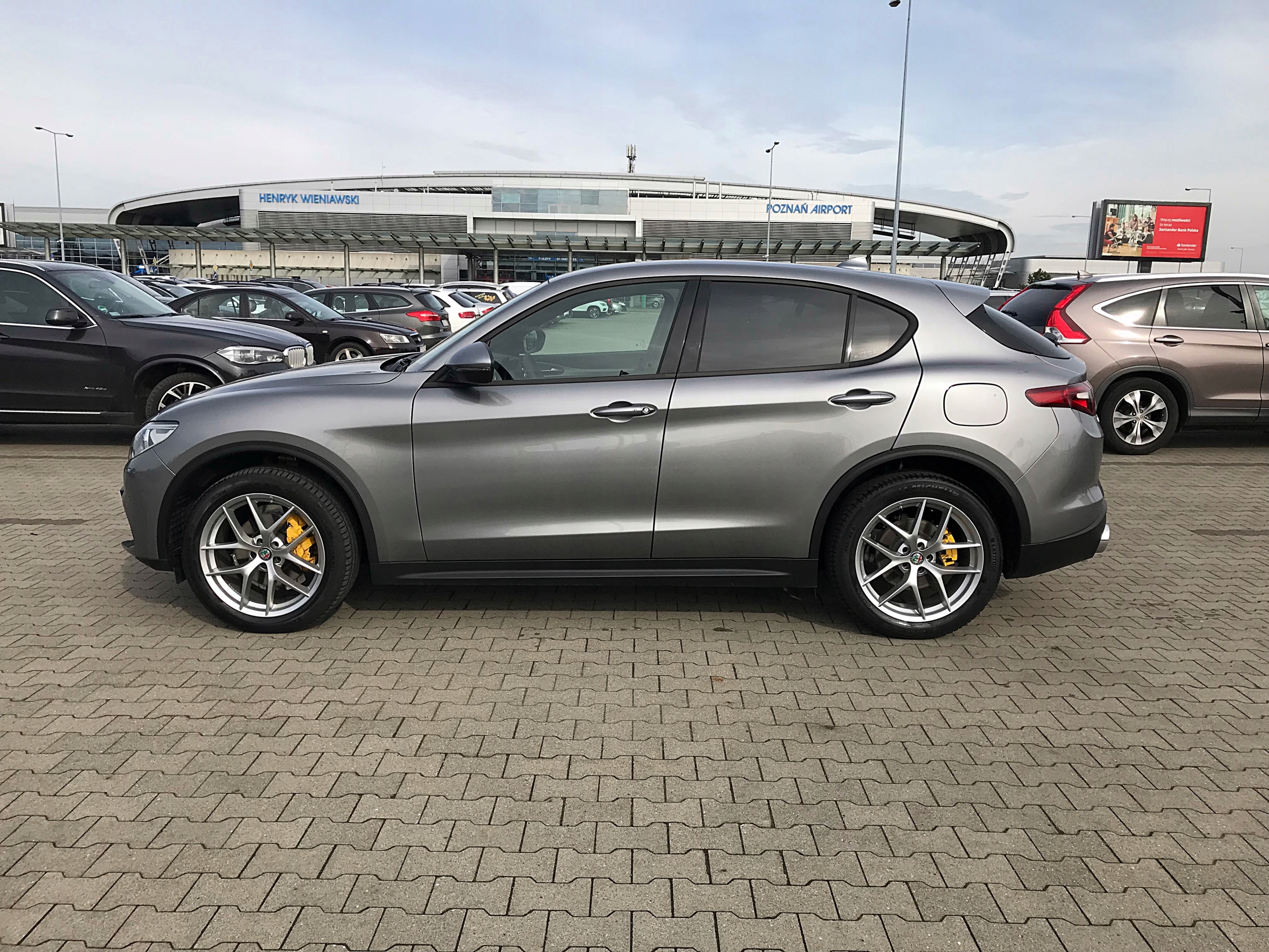 Alfa Romeo Stelvio 2 0 Turbo 280km Stromboli Grey