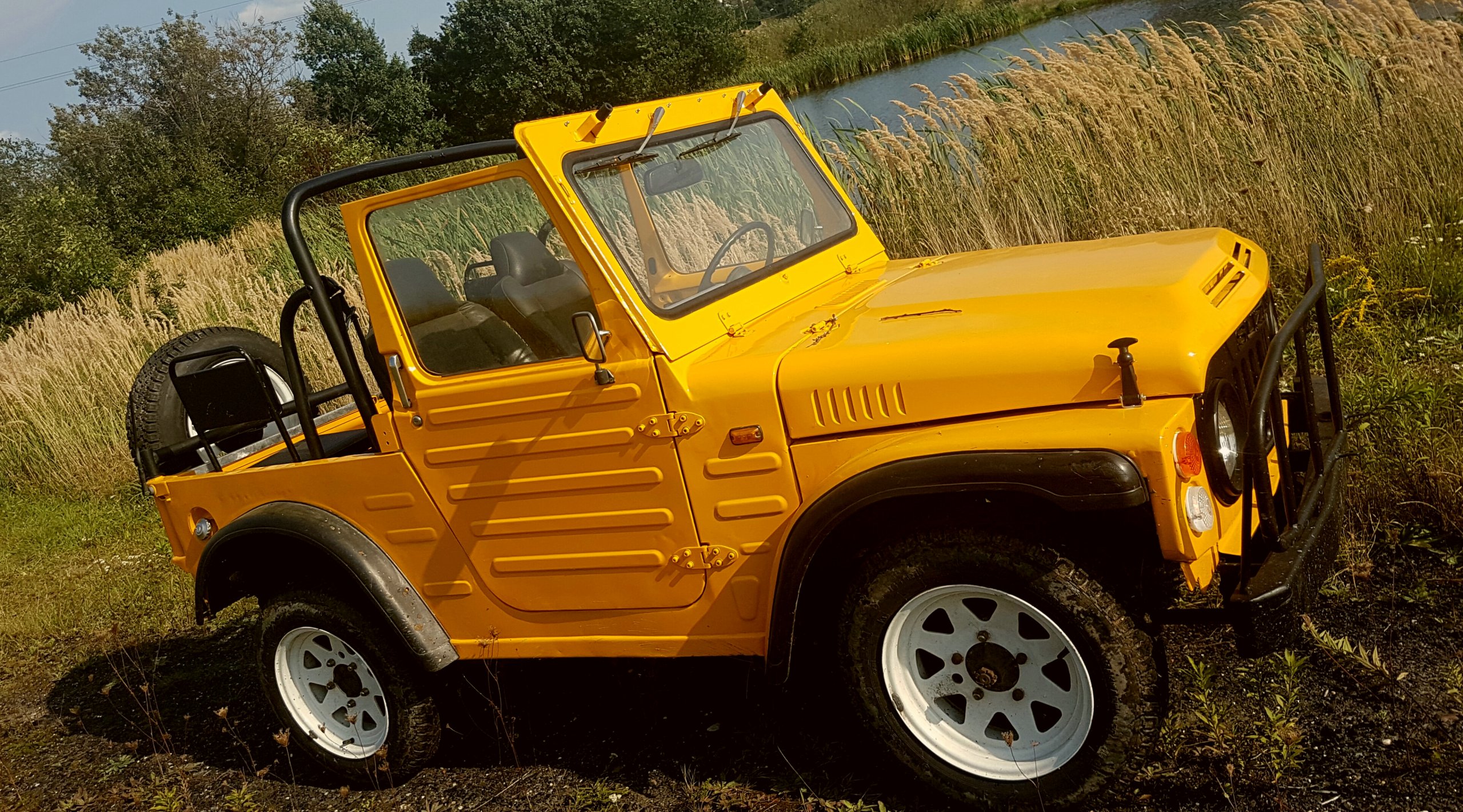 Samochód terenowy oldtimer SUZUKI LJ80 CUDO 7006092497