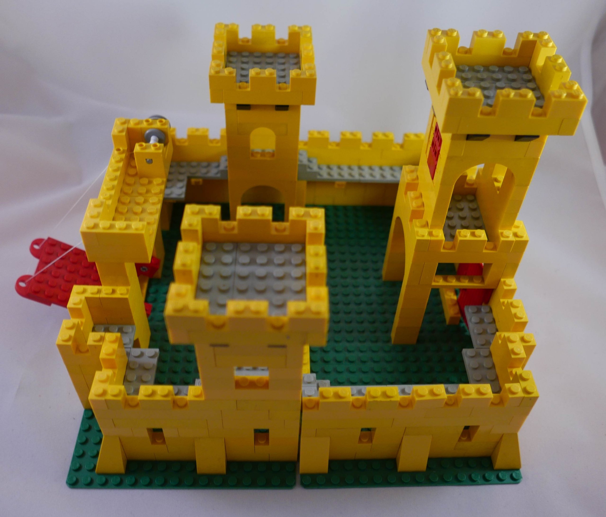 LEGO 375 6075 Yellow Castle , żółty zamek OKAZJA - 7255636310