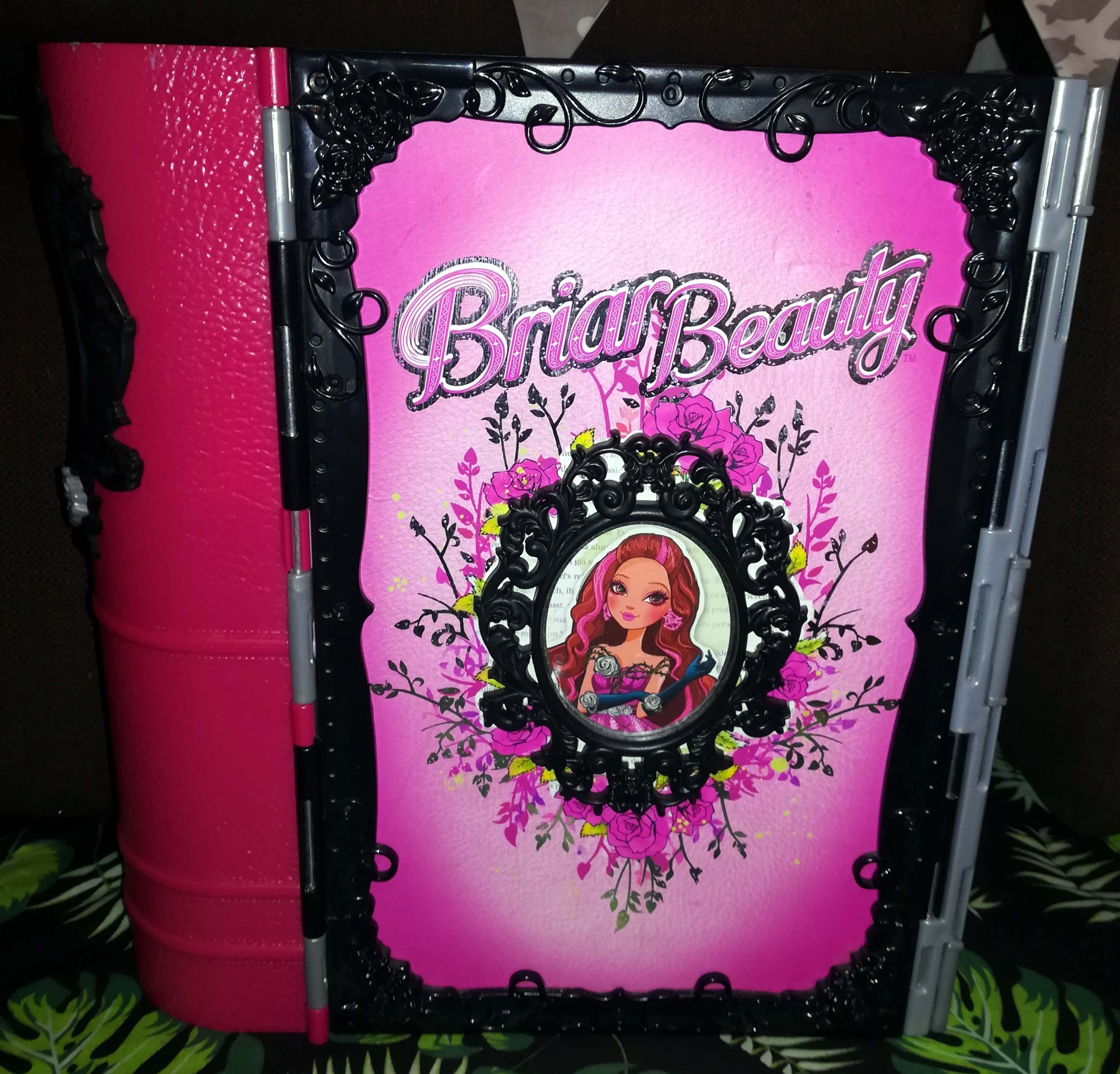 Ever After High Domek Jak Książka