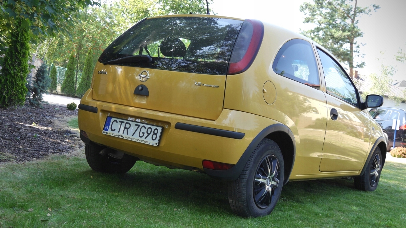 Opel corsa c 2004