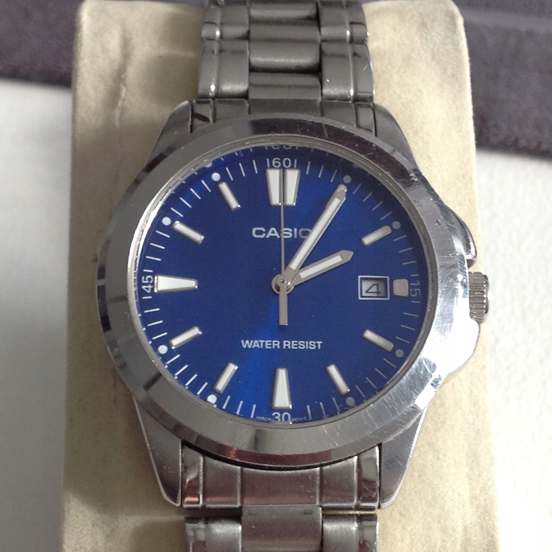 casio water resist 100m chronograph