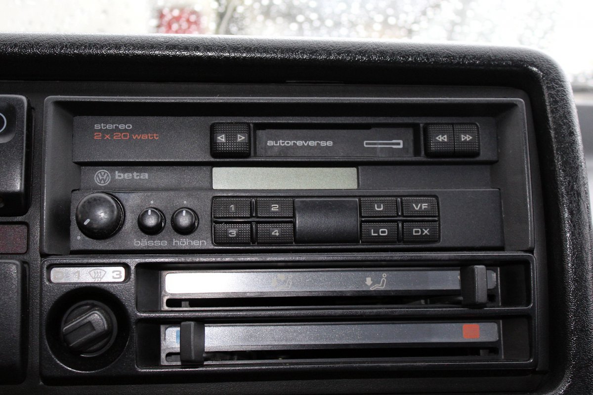 Radio Beta VW Golf II 19831992 3D 7088430977