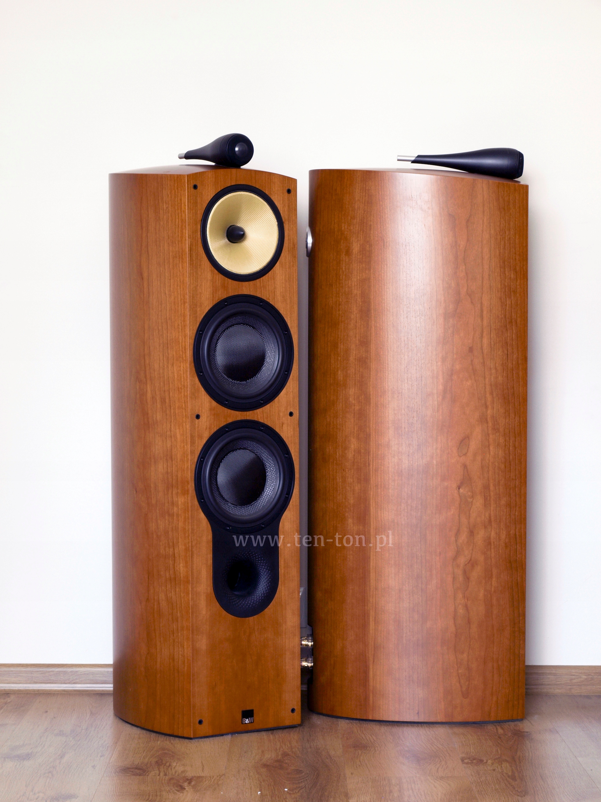 bowers and wilkins 803s