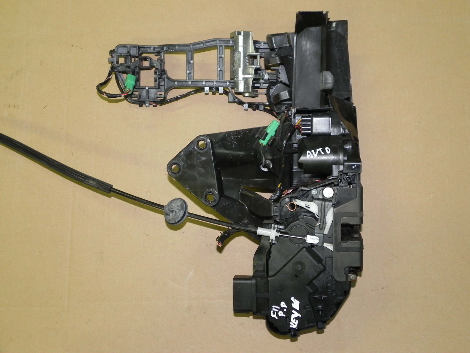 FORD FOCUS II MK2 KEYFREE ZAMEK DRZWI PRAWY PRZOD - 7164221306 ...