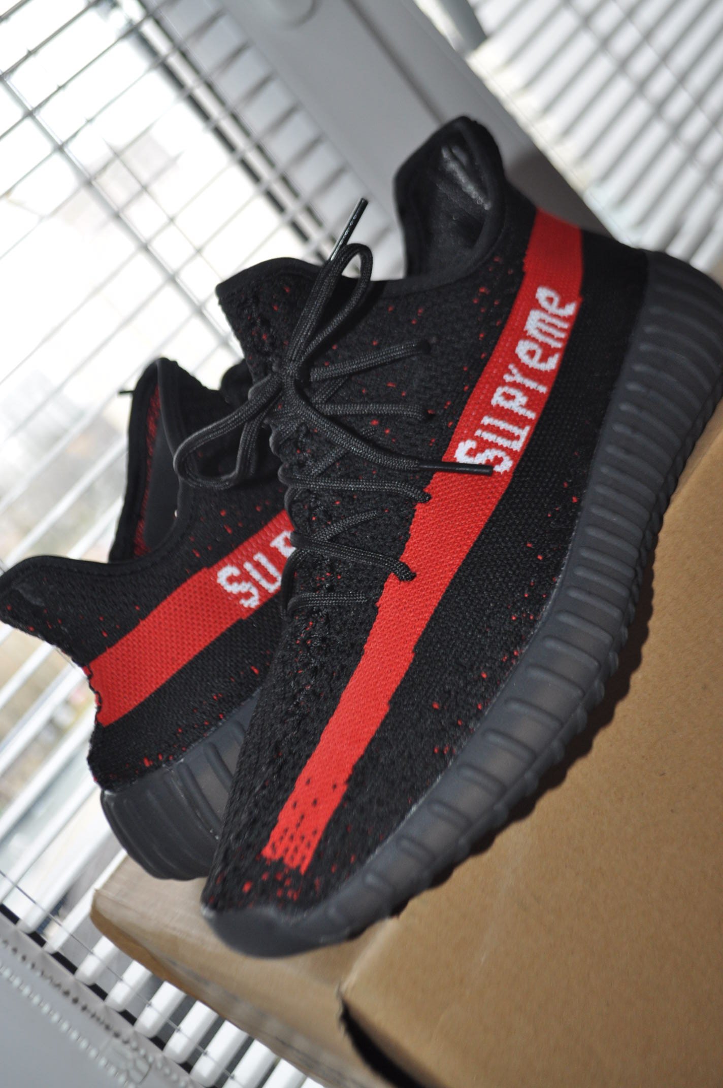 Supreme adidas yeezy online