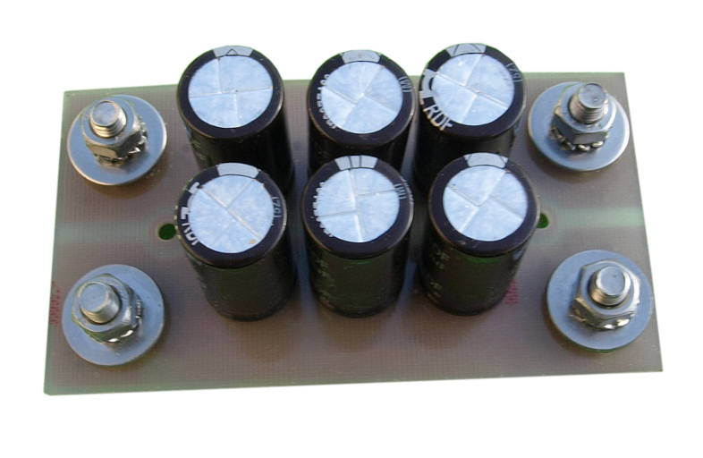 PWM90A-K6x2200u35V zestaw 6 kond. LESR do PWM90A