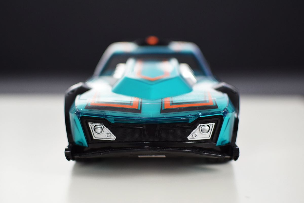 Pohľad zozadu na obrázok 8 Hyper Racer