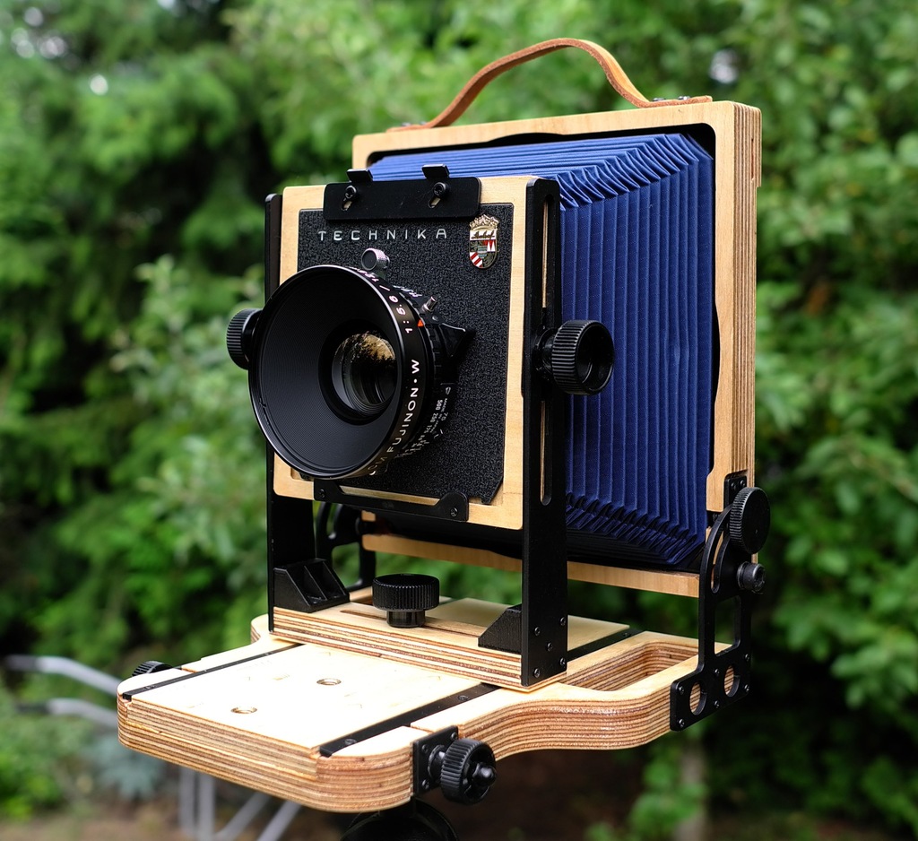 Aparat 4x5 Intrepid Camera