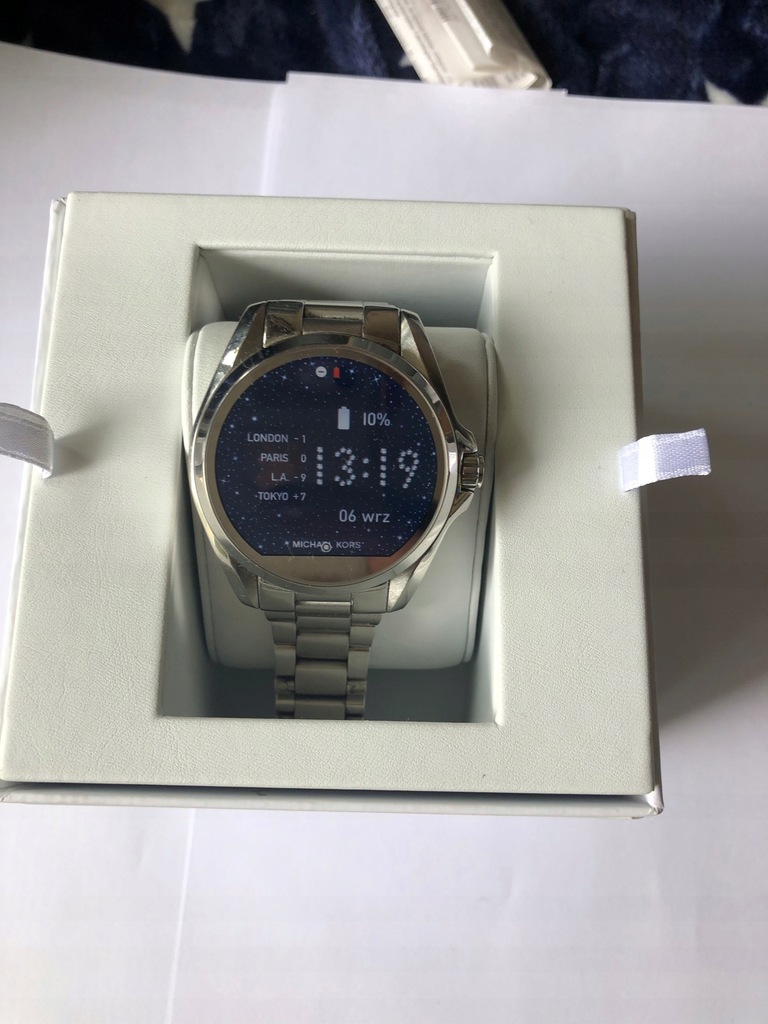 smartwatch michael kors access bradshaw srebrny mkt5012