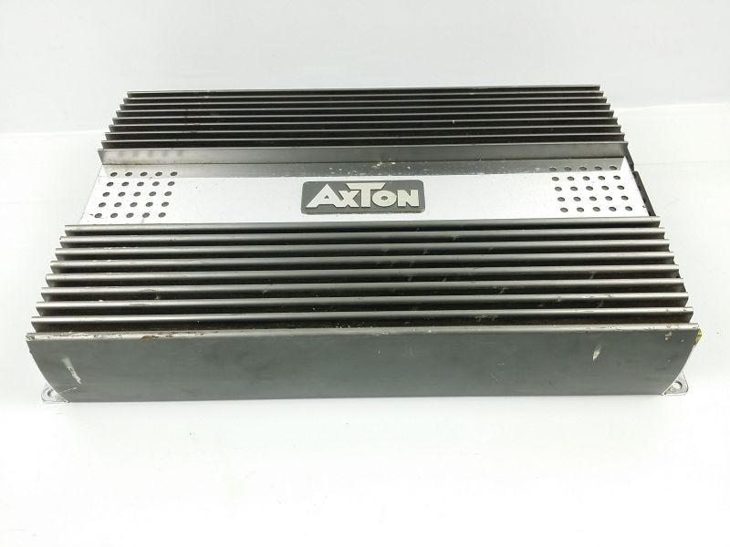 WZMACNIACZ AXTON C502