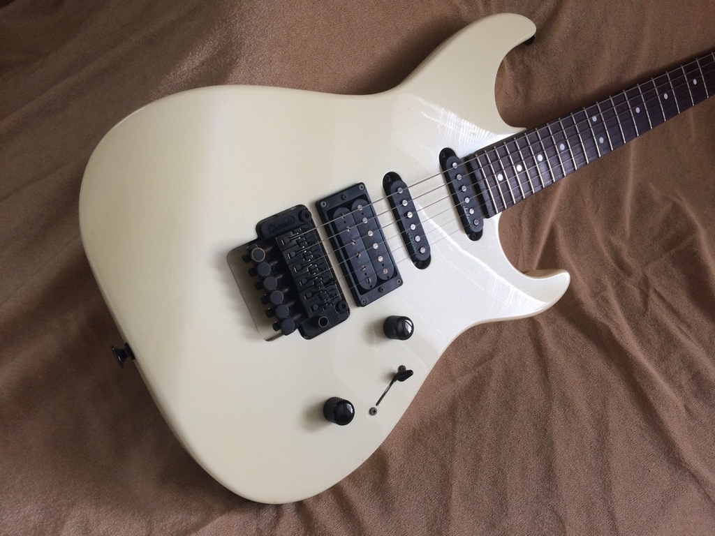 Charvel/Jackson 375 Deluxe - Japonia, świetny stan