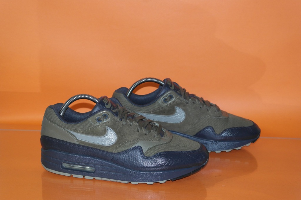 nike air max 1 olive