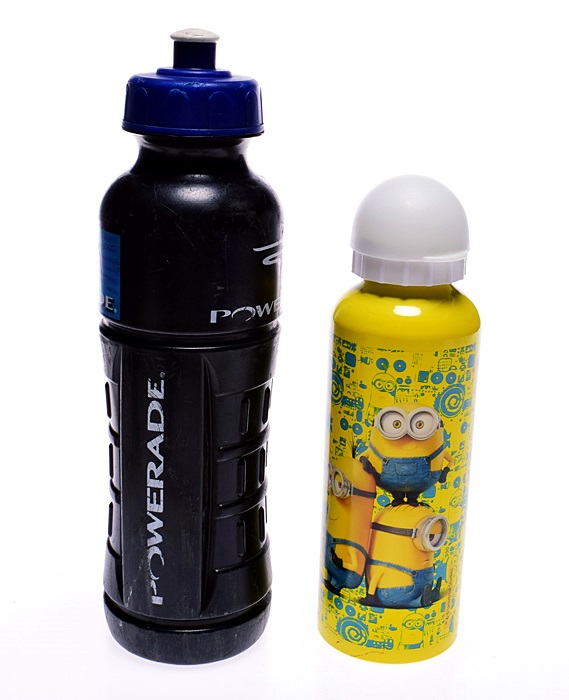 4628-66 ..POWERADE... w#w SPORTOWE BIDONY MINIONKI
