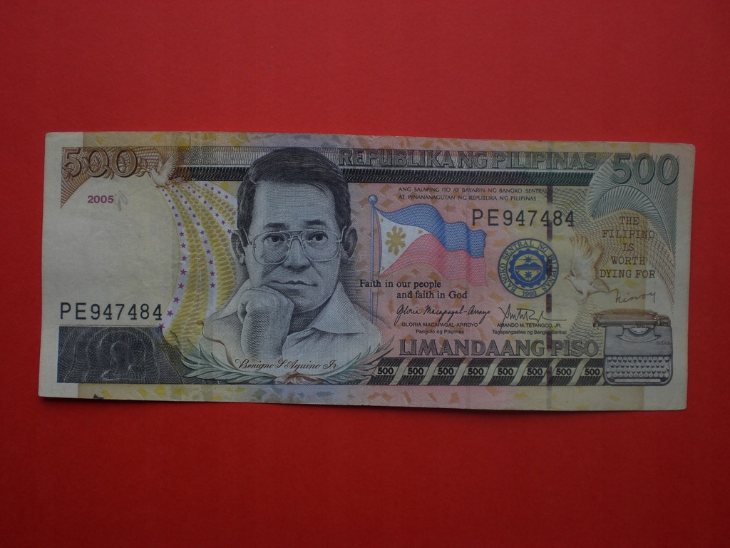 FILIPINY - 500 PISO 2005