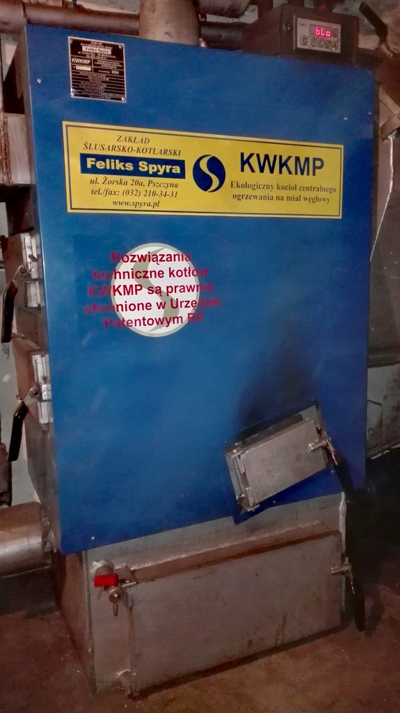 Kocioł piec CO z podajnikiem tłokowym