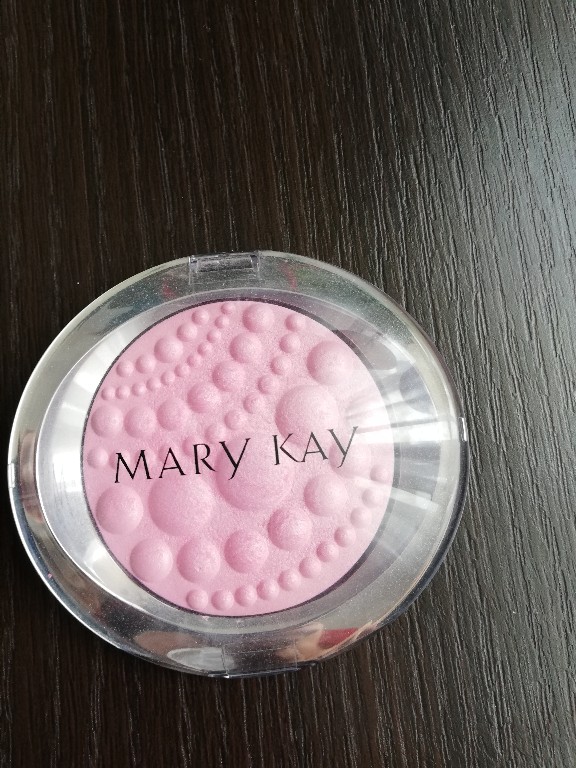 Rozświetlacz Mary Kay